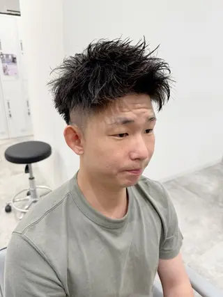ショート 師藤 達也のヘアスタイル