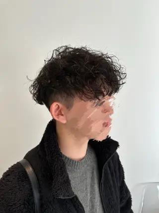 パーマ メンズ 飯塚 竜之介のヘアスタイル