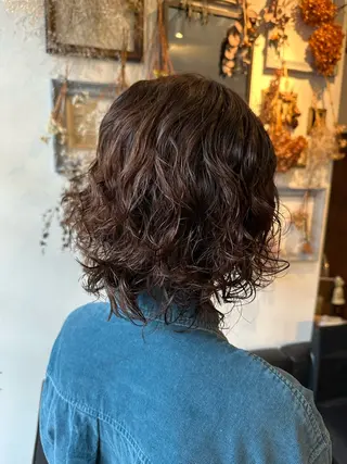ミディアム パーマ 💜推しインナー カラー/菊池柊真💜のヘアスタイル
