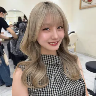ロング hiyori🎀 トレンドレイヤーのヘアスタイル