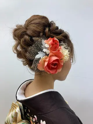 ヘアアレンジ あやか 白髪ぼかしハイライトのヘアスタイル