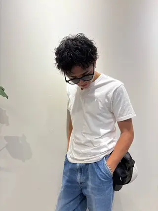 パーマ メンズ ヨシノ マナウのヘアスタイル
