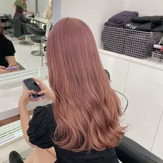 ロング カラー ラベンダー💜 グレージュ🩶のヘアスタイル
