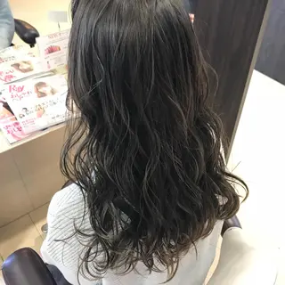 ロング カラー Oopsレイヤー 加藤澄都のヘアスタイル