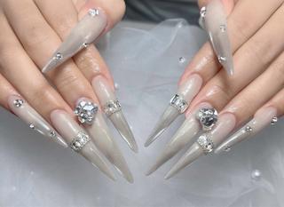 ネイル Lenie Nail Salonのネイルデザイン