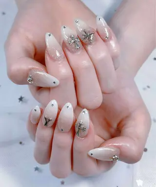ネイル Hin Hana Nailのネイルデザイン