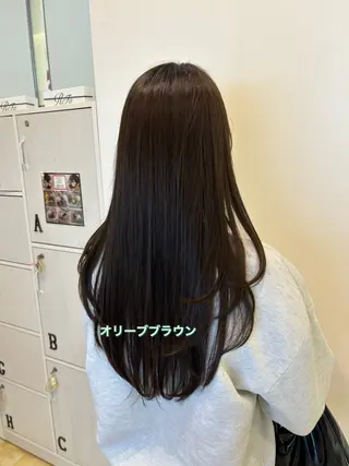 ロング カラー 亀山 来未のヘアスタイル