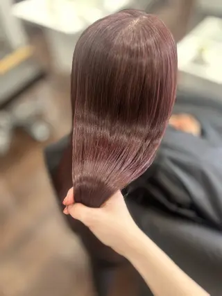 ロング カラー ヘアアレンジ 🤍 minaのヘアスタイル
