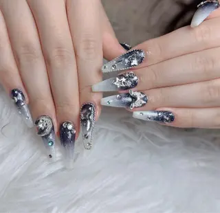 ネイル Lenie Nail Okuboのネイルデザイン