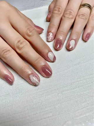 ネイル with hues AYAのネイルデザイン