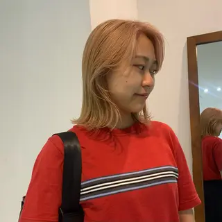 ミディアム カラー 的場 莉音のヘアスタイル