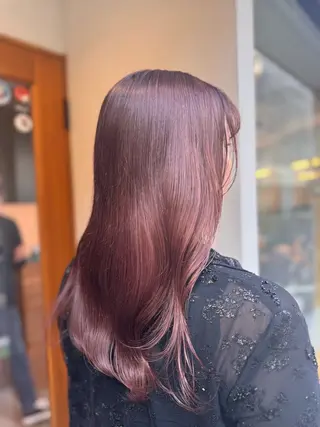 ロング Kaori🌈透明感 カラー / 髪質改善のヘアスタイル