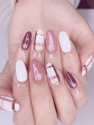 ネイル Nail Salon ertiのネイルデザイン