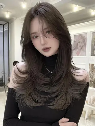 ロング FOCUS JAPAN2のヘアスタイル