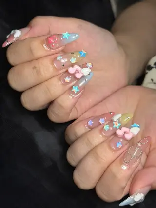 ネイル Lyna 池袋のネイルデザイン