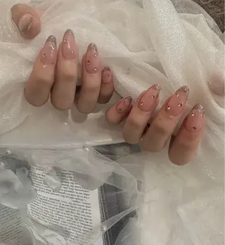 ネイル sara : salon ELVIのネイルデザイン
