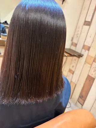 カラー 畠山 亜弓のヘアスタイル