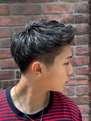 ショート パーマ 吉田 一希のヘアスタイル