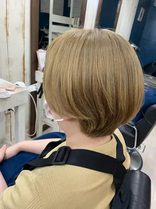 ショート カラー Mens cut Hannaのヘアスタイル