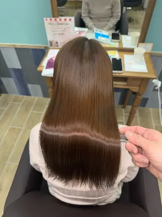 ロング 髪質改善・縮毛矯正 白根凌二のヘアスタイル