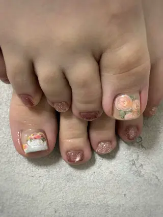 ネイル FIORITURA Maikoのネイルデザイン