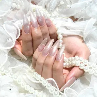 ネイル WISTERIA ainaのネイルデザイン