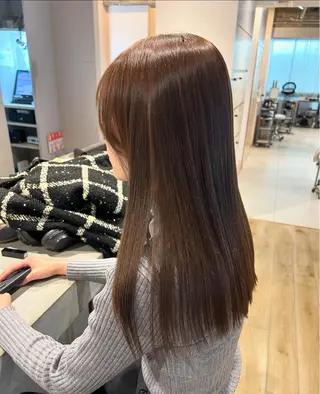 ロング カラー MISAKI のヘアスタイル