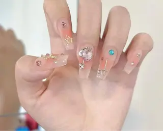 ネイル Maggie Nail🦩のネイルデザイン