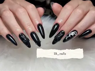 ロング トゥー フエンのネイルデザイン