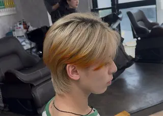 カラー メンズ 佐々木 哲太のヘアスタイル