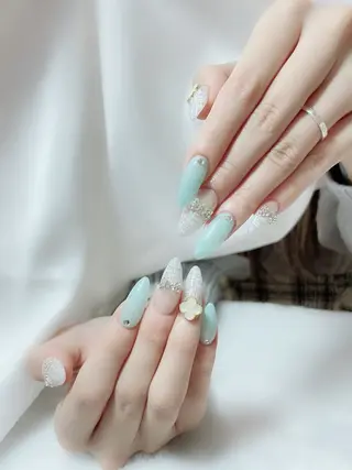 ネイル Amina nail salonのネイルデザイン