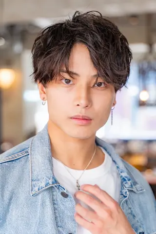 ショート パーマ カラー ヘアアレンジ メンズ 【毛流れヘア】 人気No.1/ユウキのヘアスタイル