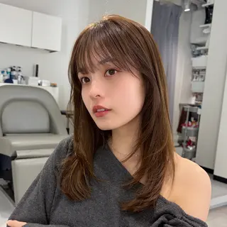 ミディアム レイヤー♡ 石川優奈のヘアスタイル