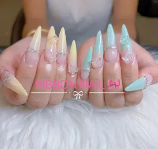 ネイル Luna ri..のネイルデザイン