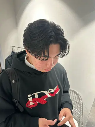ミディアム パーマ メンズ 💈原宿指名No.1 センターパート💈のヘアスタイル