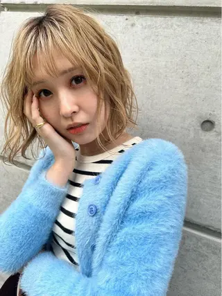 ショート かえ🩶韓国ボブ🎀 透明感カラー🥣のヘアスタイル