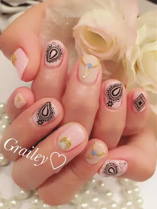 ネイル Grailey nail salonのネイルデザイン