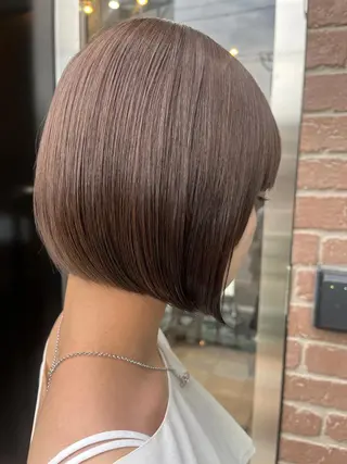 ショート カラー パーマ ヘアアレンジ メンズ キッズ ネイル マツエク・マツパ アイブロウ 久木原 ゆりのヘアスタイル