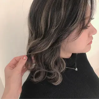 ミディアム カラー YUI𓍯ｴｸｽﾃ /ﾆｭｱﾝｽｶﾗｰのヘアスタイル