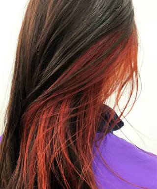 ロング カラー オカモト ハルカのヘアスタイル