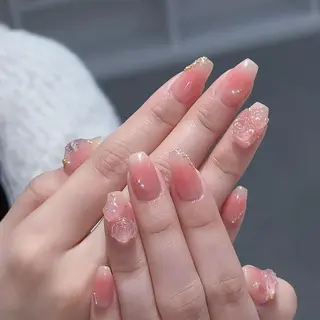 ネイル Queens ひなのネイルデザイン