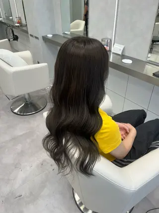 ロング カラー reuna chihiroのヘアスタイル