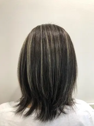 ミディアム カラー 神田 澪史のヘアスタイル