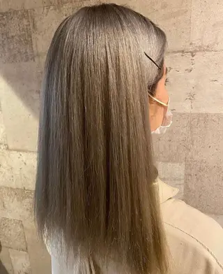 セミロング カラー 産休の為お休みです! 小島凜のヘアスタイル