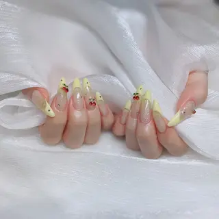 ネイル Miki 本町駅｜💅‎🤍のネイルデザイン