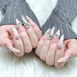 ネイル Chiee Bling.Nailのネイルデザイン