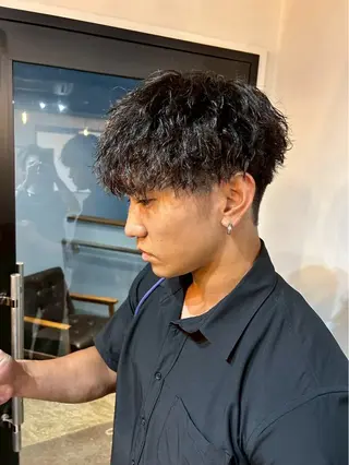 ショート ツイスパ/シャドウ 新井のヘアスタイル