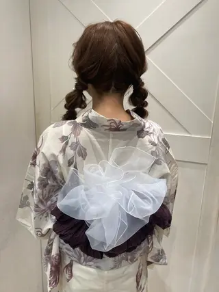 ロング あやか 白髪ぼかしハイライトのヘアスタイル