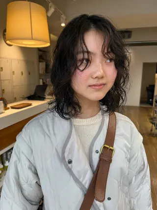 ミディアム 松本 夏海のヘアスタイル