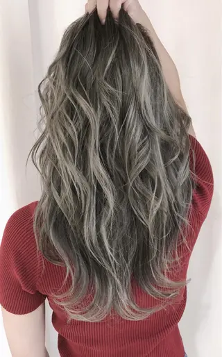 セミロング カラー パーマ ヘアアレンジ バレイヤージュ 藤沢 髪質改善 竹内ケンゴのヘアスタイル